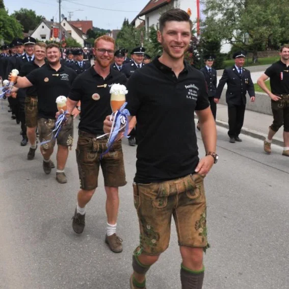 Feschdherra.jpg